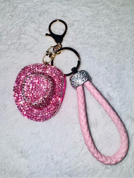 The Unbranded Brand Accessories - Pink Crystal cowboy Hat Keychain Bagcharm with Wristlet gold tone - New